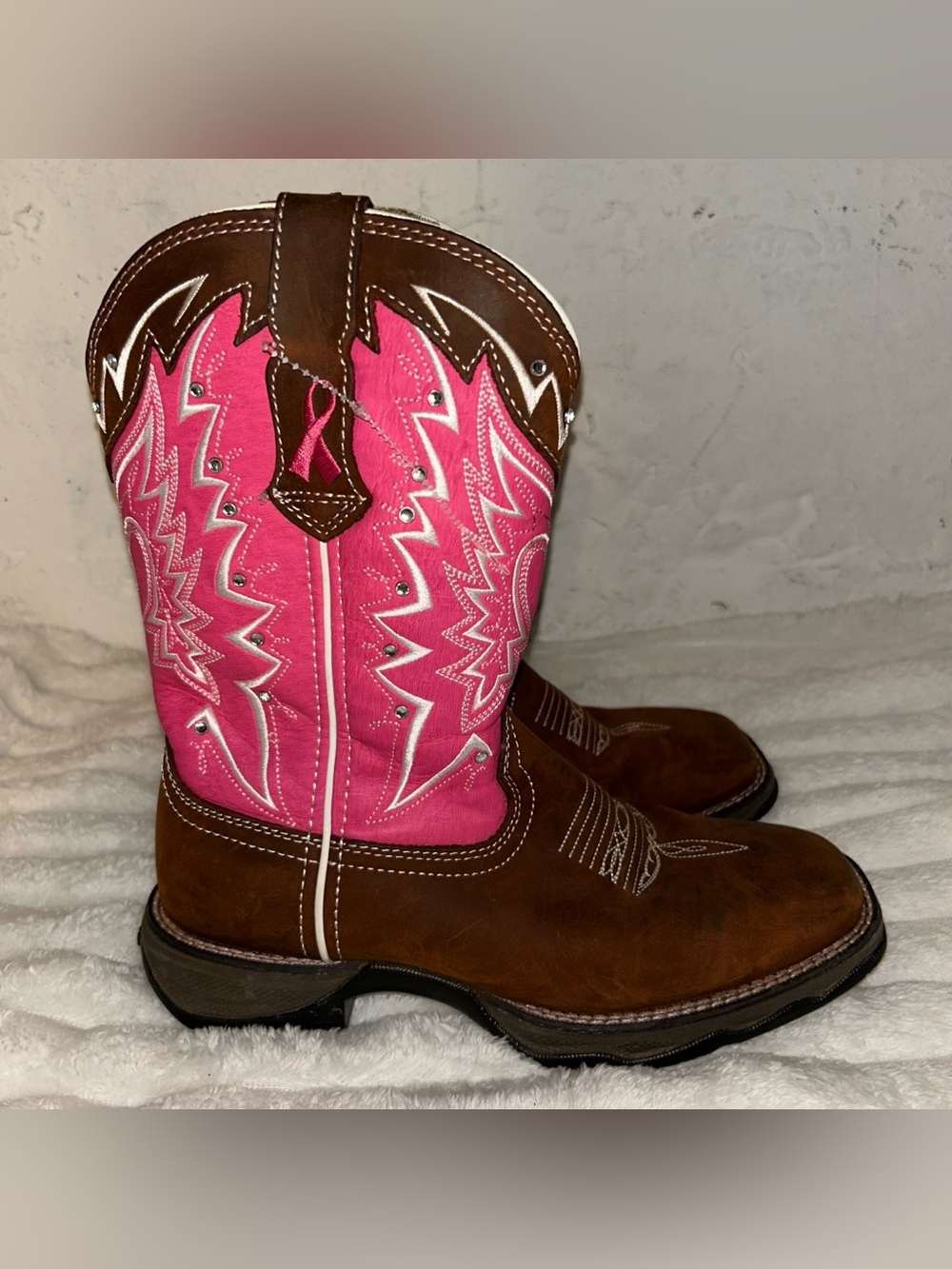 Durango Brown Leather Western Heeled embroidered Boots wPink Shaft